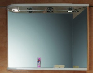 Lustro z półką i oświetleniem M 780 P białe/białe.