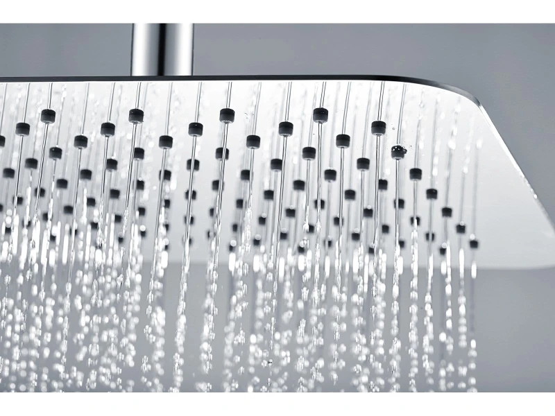 Deszczownica kwadrat CHROME Slim 982.00  300 mm 1.jpg