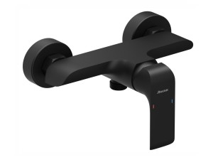 FL 032.20 150 mm bateria czarna prysznicowa FLAT X070177.jpg