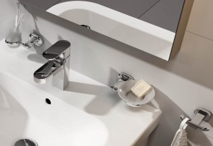 Kubek szklany z uchwytem naściennym CHROME CR 210.00 2.jpg